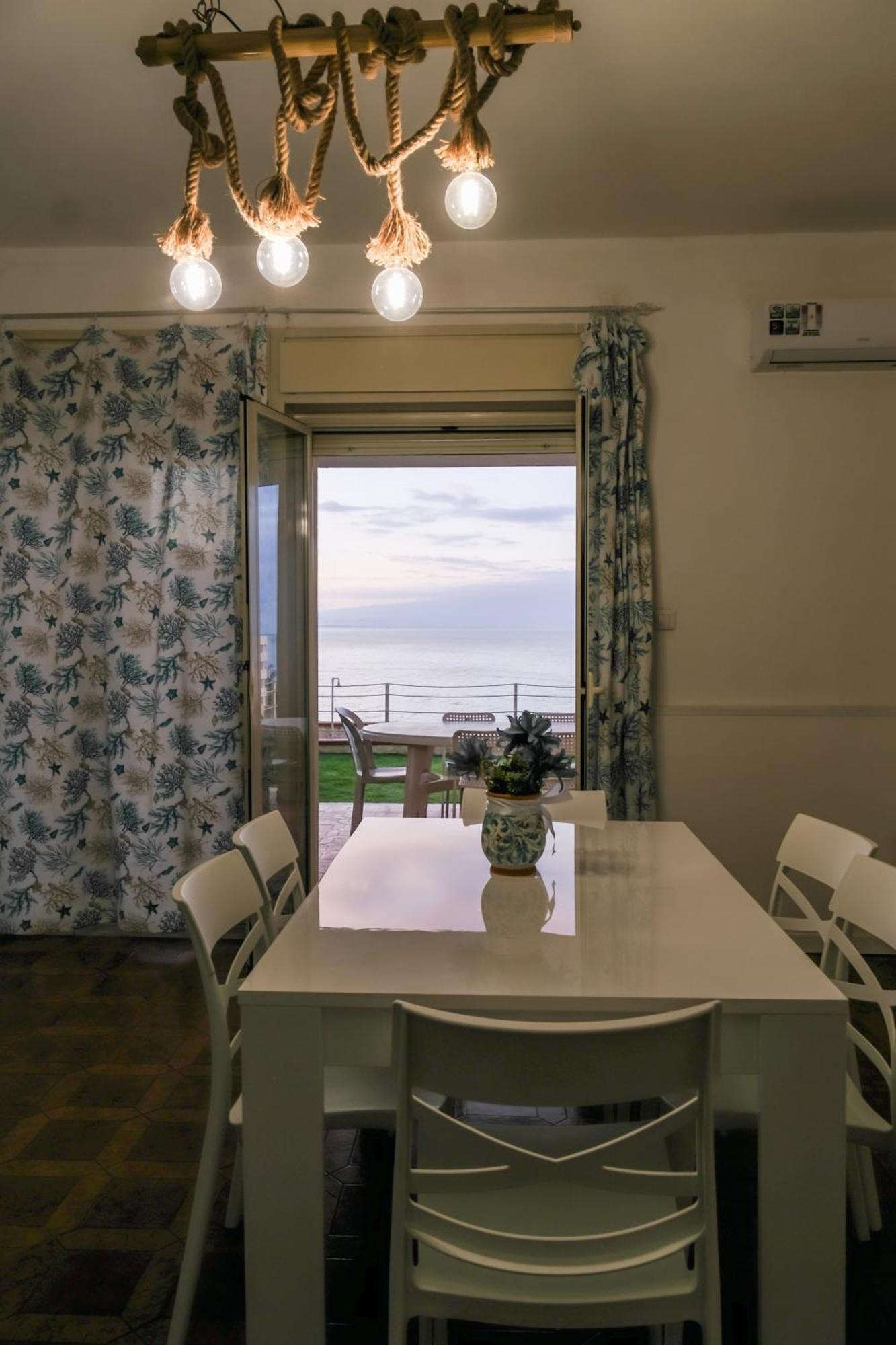 Villa La Vista - Baia Del Gambero Augusta Eksteriør bilde